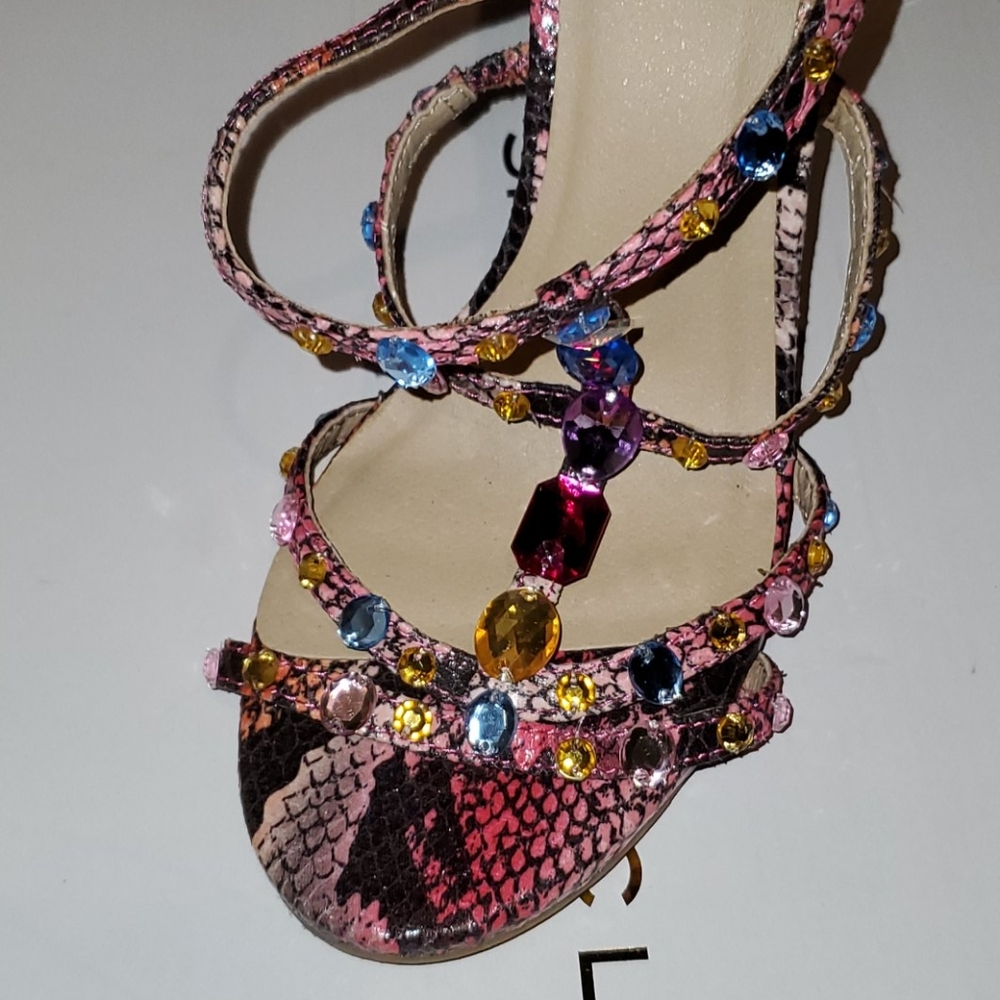 Pink Rhinestone High Heels 👠😍 - Picture 6 of 7